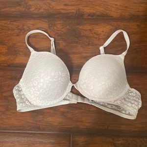 Pink Victoria’s Secret push-up bra